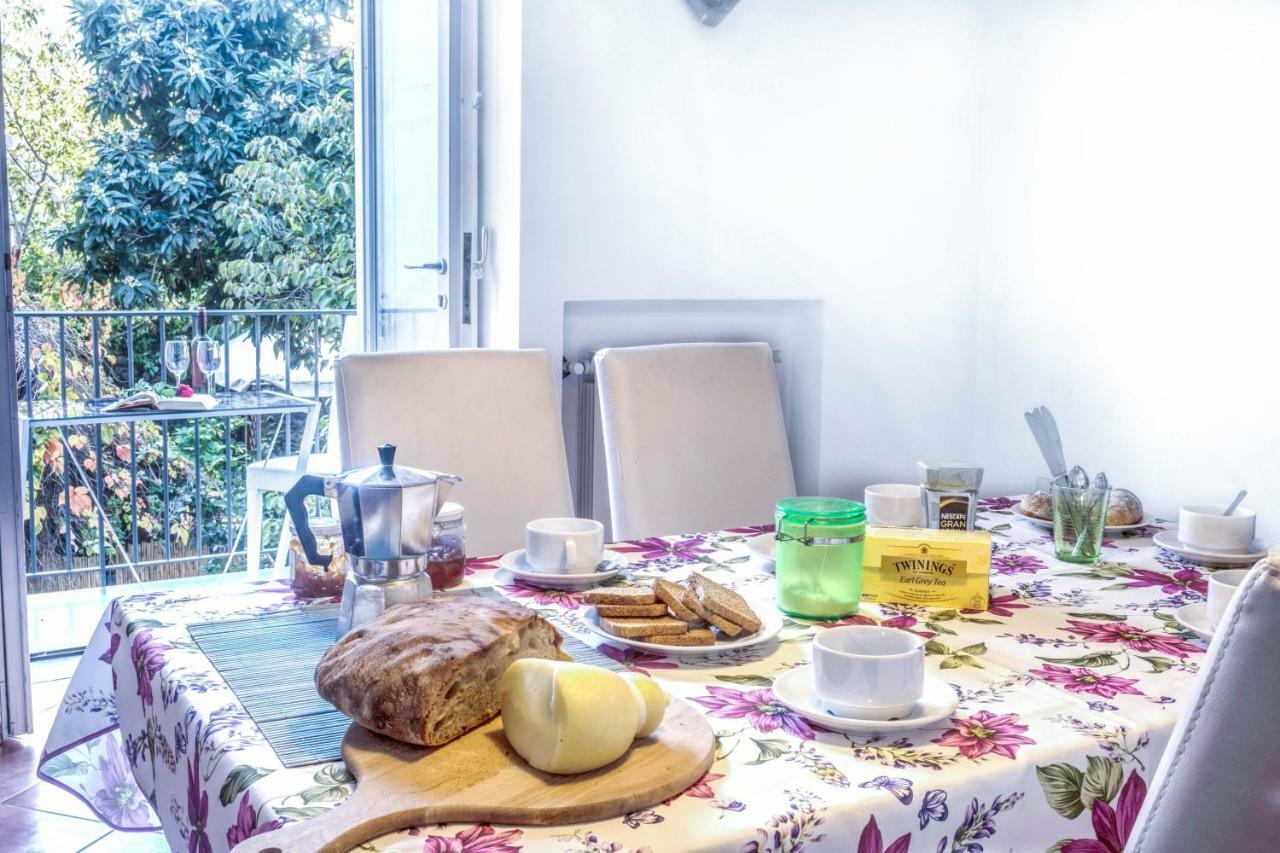 Amore Rentals - Maison Palazzo Correale Sorrento Eksteriør billede